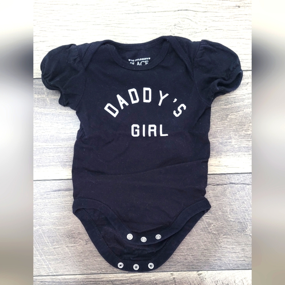 Daddy's Girl baby onesie